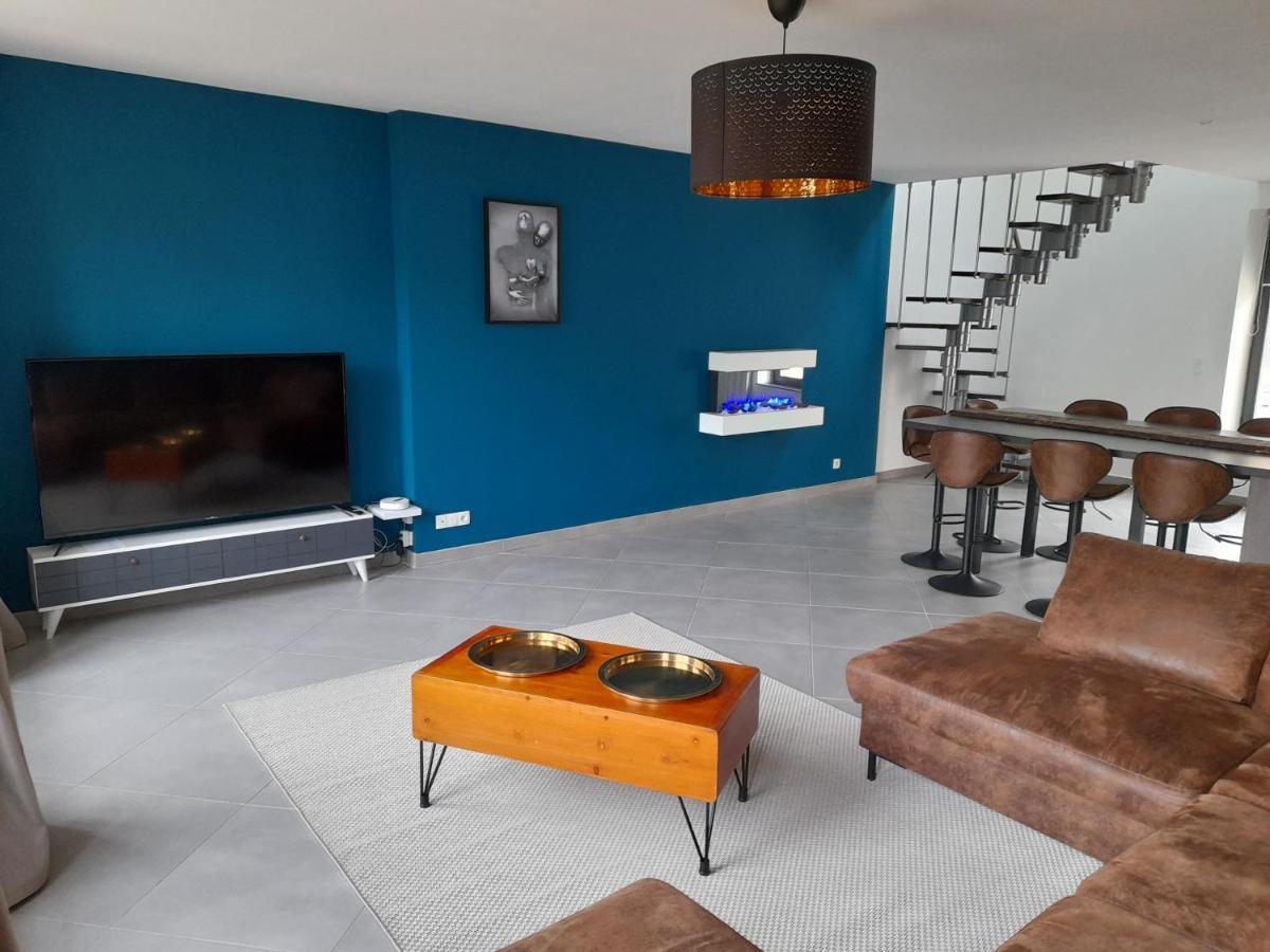 Appartement Moderne Et Spacieux Sedan Exterior foto